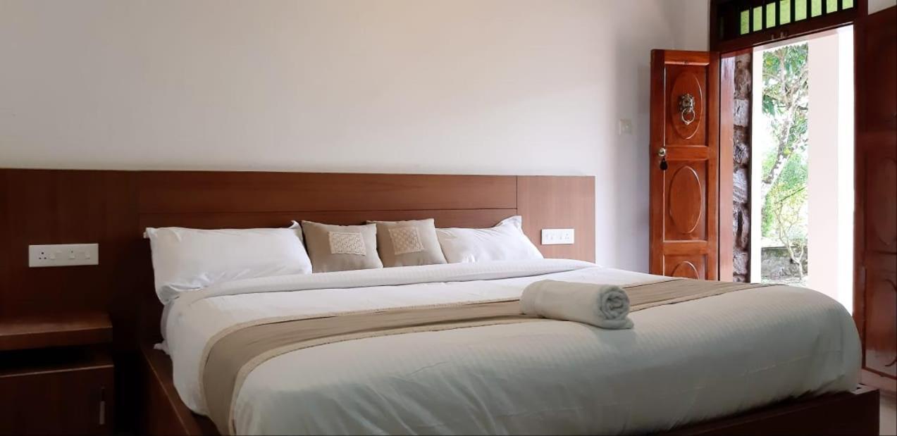 Cassells Jungle Resorts Thekkady Vandiperiyar Экстерьер фото